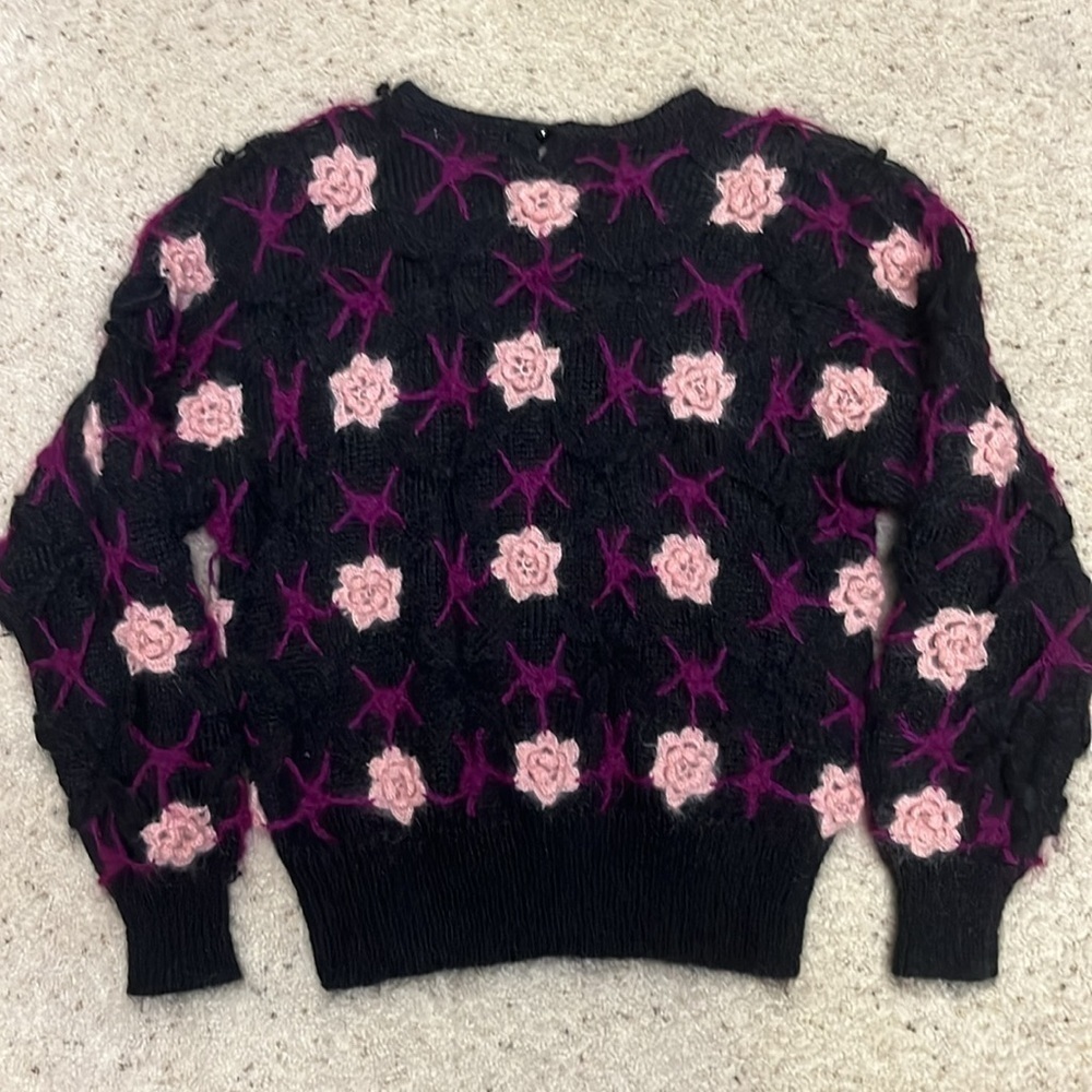 Vintage K-Factory by Rob Paynter Black Sweater with pink roses One Size - Picture 6 of 9
